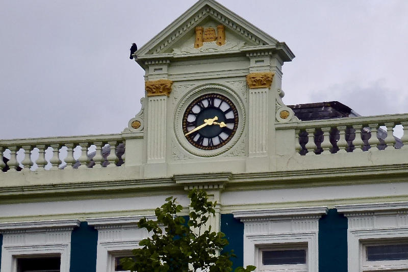 English Market Clock