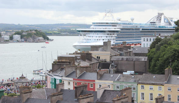 Cruise Ships in Cobh