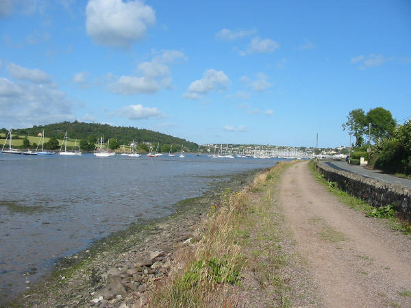 Crosshaven old railway line walk