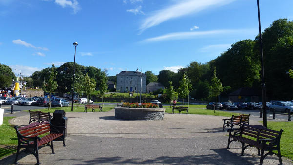 Crosshaven village