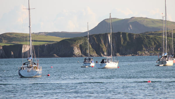 Union Hall Keelbeg Pier Boat Views