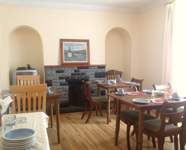 Riverbank House Cork City Bed & Breakfast dining room